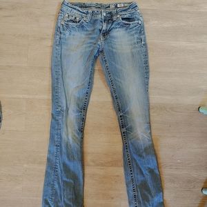 Miss Me jeans size 29 boot cut
Pocket bling